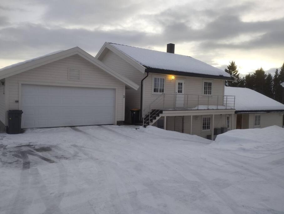 Apartment In Tromso With Sea And Mountain View エクステリア 写真